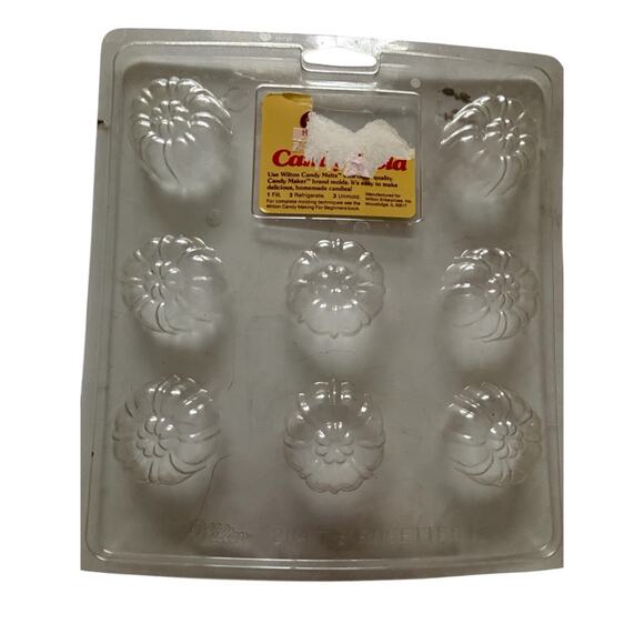 Vintage Wilton CandyMaker Easter Candy Making Kit 1982 #1 Complete + Extra - Picture 8 of 10